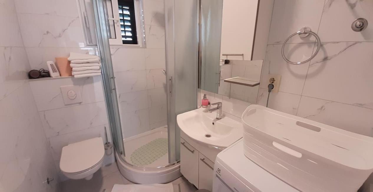 Apartments Villa Ravlic Makarska Luaran gambar